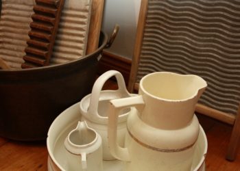 ceramiczny zestaw do mycia i tarki do prania