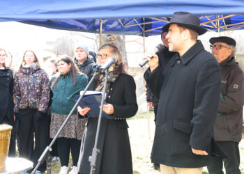 Ceremonia upamiętnienia cmentarza żydowskiego w Dzierżoniowie