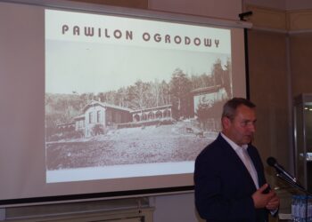 prezentacja pawilonu ogrodowego: Henryk Smolny