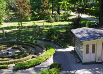 pawilon ogrodowy w muzealnym parku-lapidarium, Dzierżoniów