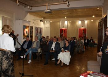 uczestnicy promocji Rocznika Dzierżoniowskiego 2024