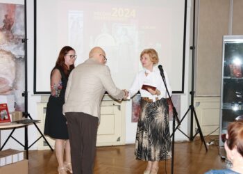 Od lewej: Roksana Augustyniak, Mateusz Cegiełka, Wanda Ostrowska