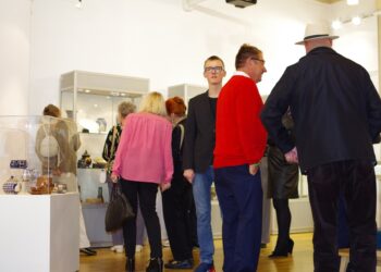 Wernisaż wystawy czasowej "Z gliny stworzone" w Muzeum Miejskim Dzierżoniowa 2